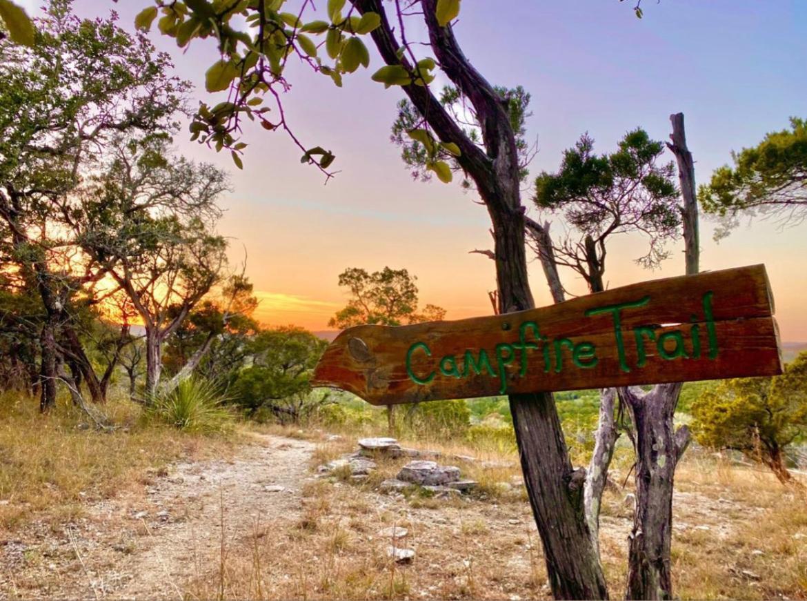 Montesino Ranch Lodging Wimberley Exterior foto